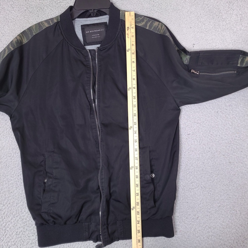 No‎ Boundaries Mens Bomber Jacket Small Black Soot Camo Sleeve *Broken Zipper - Picture 6 of 13